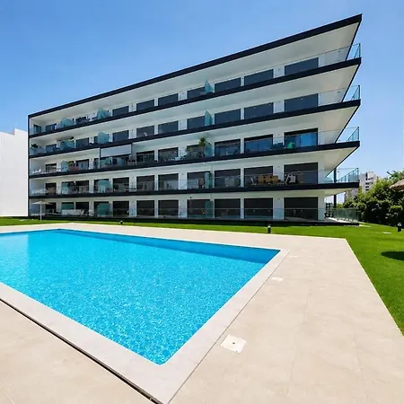 Modern Da Rocha 5 Min Walk With Pool דירה
