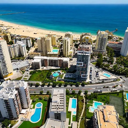 Modern Da Rocha 5 Min Walk With Pool דירה